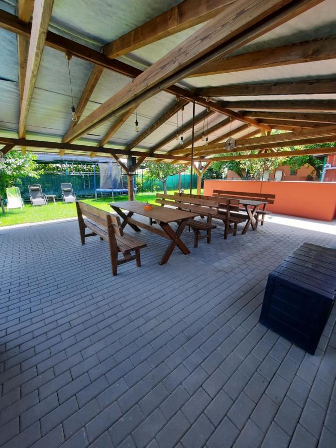 Apartman Sen Petrov Екстериор снимка